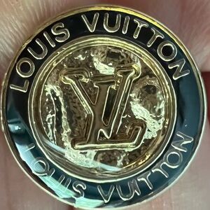 LV (set of 6) 18mm/Gold/Black/shank back buttons/LV stamped back
